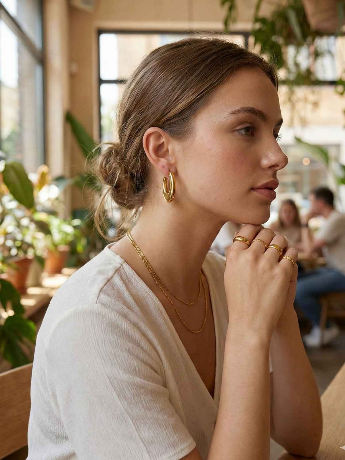 Aurea Bold Creolen Earrings