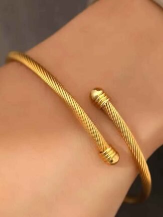 Twist Elegance Bracelet