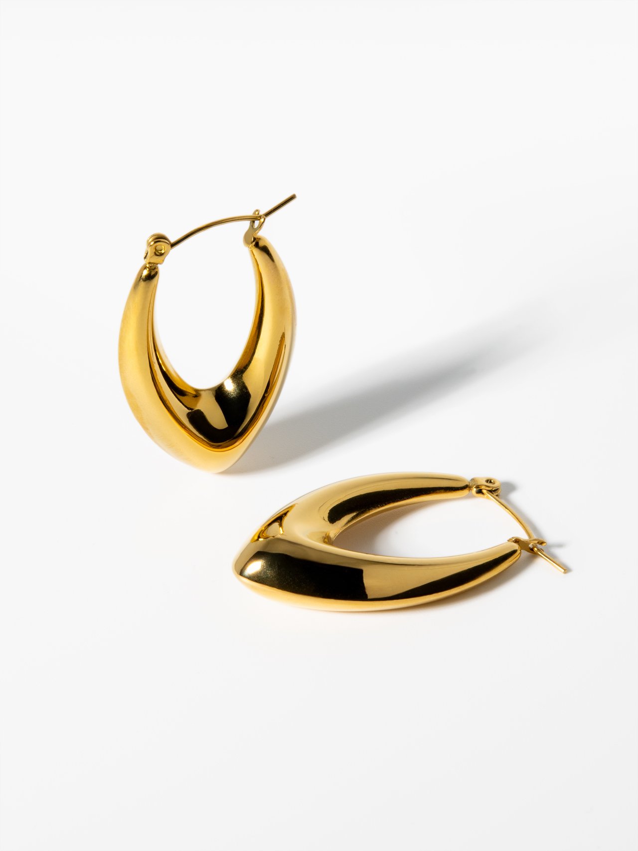 Curve Drops Ohrringe Schmuck