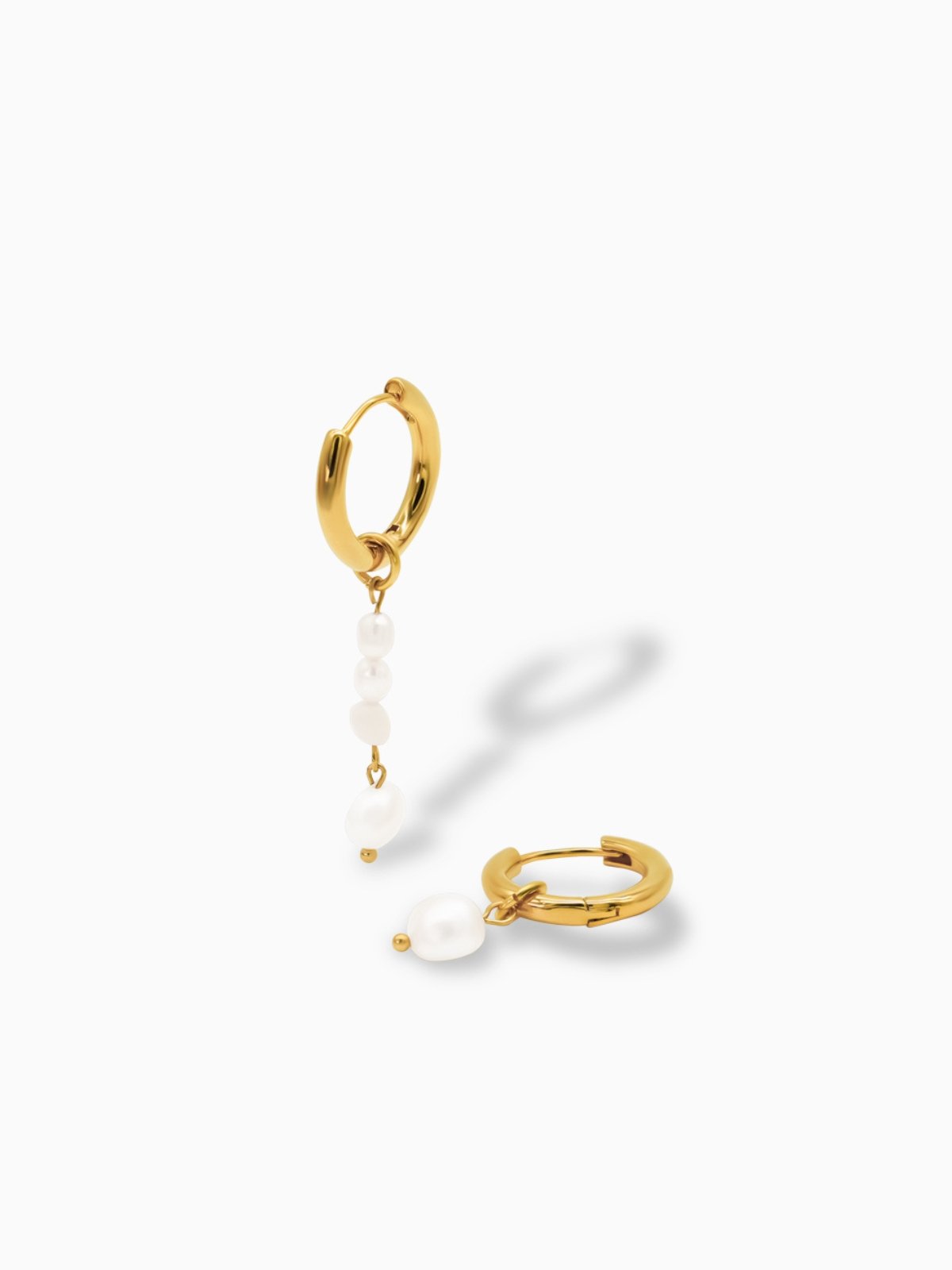 Pearl Motion Earrings